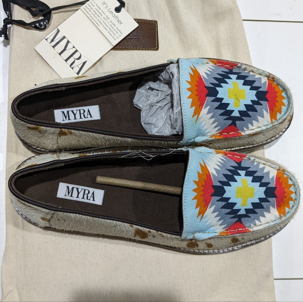 Women's slipon Myra size 10